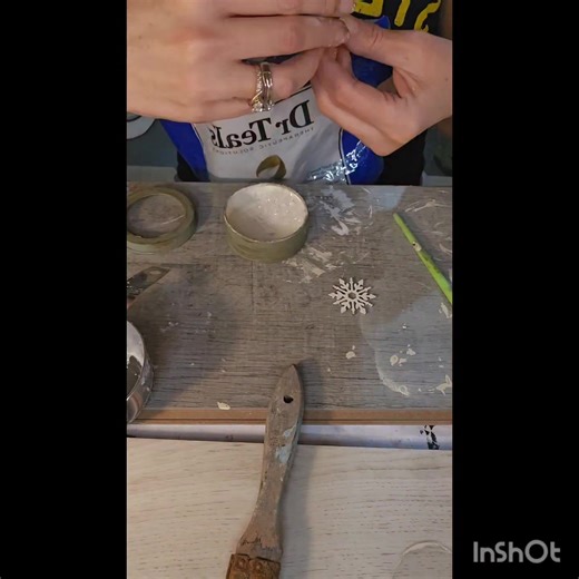 9.1K views · 241 reactions | Lets make Christmas magnets ❤️ OMG THESE TURNED OUT SO CUTE!!! Share to inspire! So easy to make!! #christmasdecor #diy #diycrafts #christmascrafts #crafting #tutorial #video #share | Crafting With Nee | Facebook