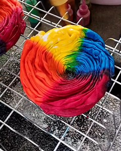 1.1M views · 1.4K reactions | Tie Dye is so nostalgic 朗 | Betches | Facebook