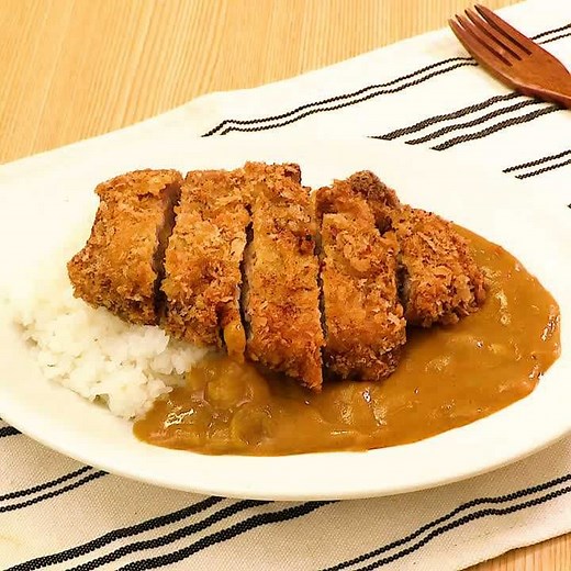 ジューシーな味わい！ 豚カツカレーのレシピ動画・作り方 | デリッシュキッチン