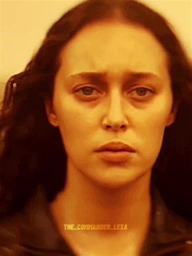 of course she leads the show 💀 #alyciadebnamcarey #ftwd #twd #zombie #aliciaclark #lexa