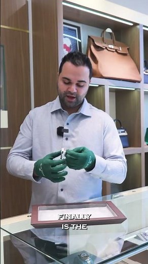 Don’t get played - here’s how to spot a fake #Rolex and how we ensure authenticity ❌