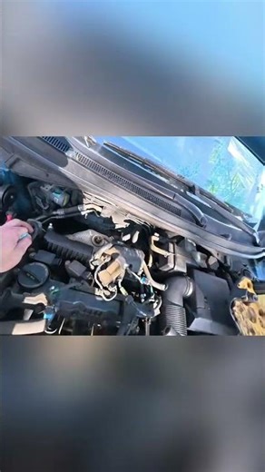 Car Misfire Diagnosis: Easy Fixes for Low Battery Voltage #shorts