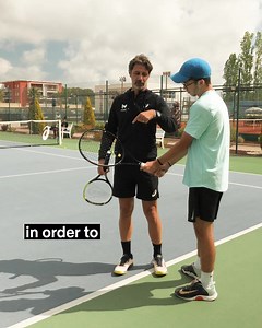 What about the two-handed backhand? In order to maximize your efficiency, your hands need to be free and loose so that you will get the right acceleration of the racket head. | Patrick Mouratoglou