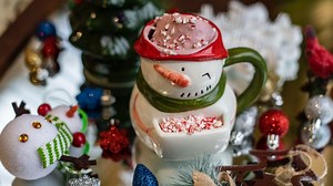 St. Louis holiday pop-up bar guide 2021