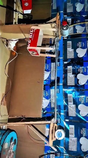 Homemade Mini Lift That Actually Works! 🔥 | Inventor PR