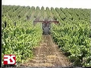 Razsprayers - Two Row Vineyard Sprayer .mp4