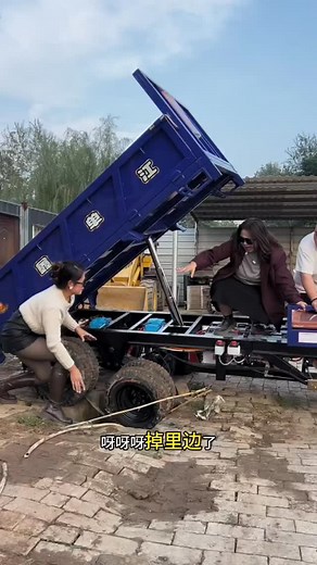 609 reactions · 15 comments | With a 5-ton load capacity, dual-axle four-wheel drive, and dual-power system, it boasts powerful performance. Fast acceleration #ElectricTricycle #PoweredTricycle... ( | hashir | Facebook