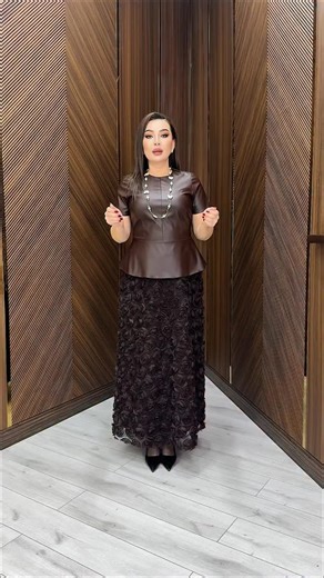 ЖЕНСКАЯ ОДЕЖДА👗👢👠 2500-3500 on Instagram: "New collection 2025 Двойка 😍😍😍 ➖➖➖➖➖➖➖➖➖➖➖➖➖➖➖ ▪️Цена:18000тг ▪️Размеры:48/50/52/54. На 1 размер маломерки. ▪️Наш адрес: г. Тараз; ул. Т.Рыскулова 2г; торговый дом «Береке» 2-этаж✔️ Мы работаем каждый день с 09:30 до 19:00✅ ➖➖➖➖➖➖➖➖➖➖➖➖➖➖➖ Действует доставка по всему Казахстану✅ Доставка через поезд 🚂- от 2000-3000-4000 Доставка через почту 📦- от 1500-2000-3000 💸 100%ная предоплата💵 Оплату можно осуществить через: HALYK BANK💰 KASPI BANK💰 Чер