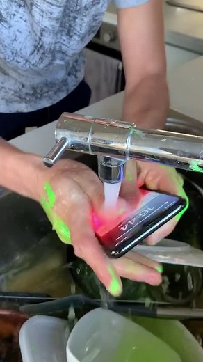 Cómo limpiar tu celular de manera efectiva