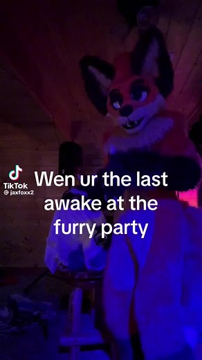 Jaxfoxx (@jaxfoxx1)’s videos with original sound - Jaxfoxx