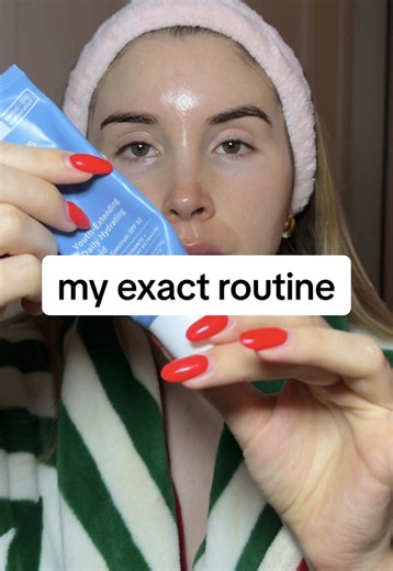 And yes, I DID write it down: Morning routine ☀️ 1. Bubble Morning Rays Eye Cream 2. Purito Centella Unscented Serum 3. Cetaphil daily hydrating moisturiser 4. Paula’s Choice Youth-Extending Daily Hydrating Fluid on the forehead 5. Ultra Violette Clean Screen on the cheeks Evening routine 🌙 1. Jordan Samuel oil cleanser 2. Dr Sam’s Flawless Cleanser 3. Pat dry 4. Apply azelaic acid or a retinoid 5. Purito Centella Unscented Barrier Serum 6. Cetaphil Daily Hydrating Moisturiser These are the pro