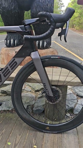 Elves Falath Evo With XM Carbonspeed wheels