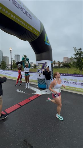 Emily Perry on Instagram: "I love this trend bc pretty is just the beginning, you’re everything beyond that!!! #fyp #runner #foryou"