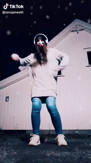 2020 Monster Shuffle Dance Trend | Feet Dance in Norway