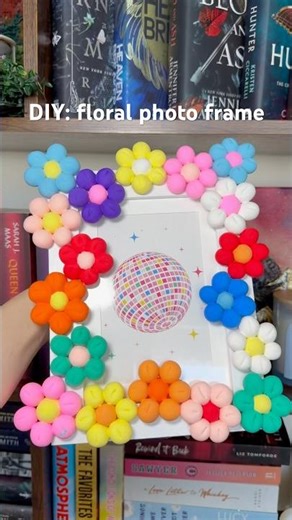 DIY: floral photo frame