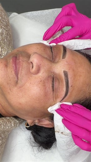 Combo Brows ✨ Clean, defined brows that elevate your whole look. Small details, big confidence. #ComboBrows #BrowDetails #CleanLook #pmu #browartist