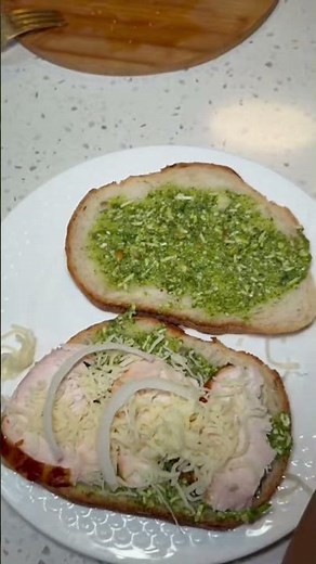 Chicken pesto sandwich #yummy #cooking #recipe #food