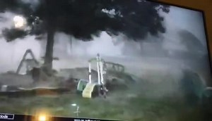 DEVELOPING WEATHER: A viewer sent us this video as a line of strong thunderstorms moved across Vidor. | KFDM News