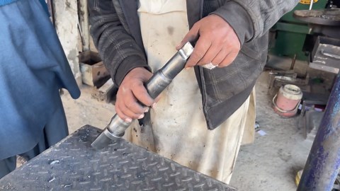 Pro Mechanics Restore a Damaged Air Impact Wrench