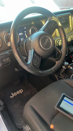 Common Cam Sensor Issues in Jeep and Mercedes Cars