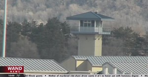 Alleged abuse of inmates at IL prison under investigation