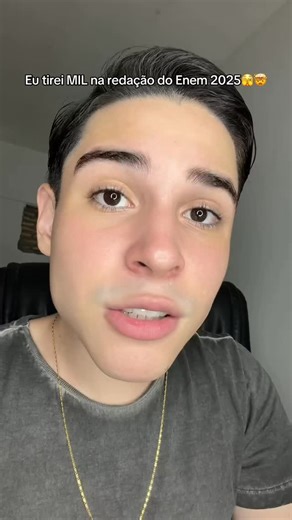 Matheus Augusto | Cupom Ferretto : MATH.STUDY #enem #redação #cronograma | Instagram
