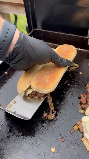 767K views · 10K reactions | Who wants a sandwich? #cheesesteak #sandwich #grillinwithdad #tasty #eeeeeats #nomnom #foodie | Grilling with dad | Facebook