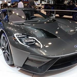 556K views · 6.5K reactions | They stripped all the paint off this car. Now, it's known as "liquid carbon." https://cbsn.ws/2UySQGN | CBS News | Facebook