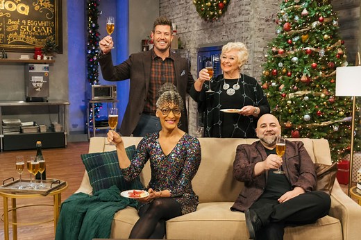 Holiday Baking Championship Season 8 winner: A picture perfect gift