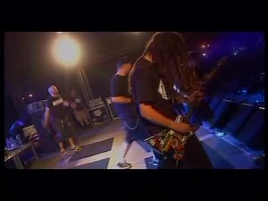 Def con Dos - Muertos Del Rock Vol II (Directo)
