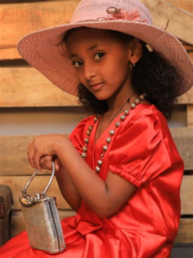 @model Betsi/አምነን @Frita 👗👗👗