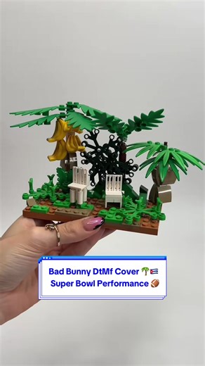 Bad Bunny‘s viraler Auftritt beim Super Bowl war meiner Meinung nach der BESTE bisher 🥹🌴🇨🇺🏈 wie fandet ihr es? So könnt ihr sein Album Cover aus LEGO nachbauen 💿 #legobadbunny #dtmf #superbowlhalftimeshow #superbowl2026 #legodeutschland