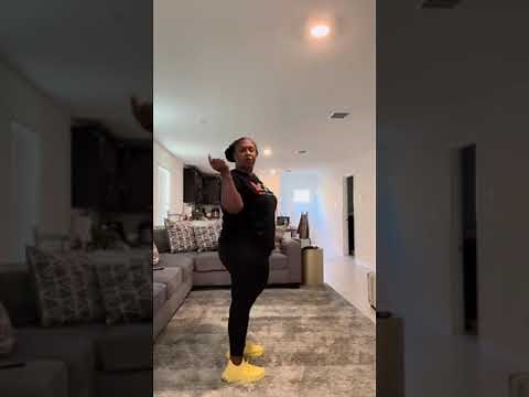 Come on Ride the Train Line Dance Instructional (Circle Dance)