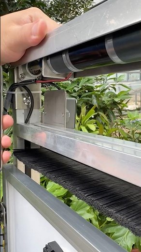 Mini Demo Set：Automatic Solar Panel Cleaning System