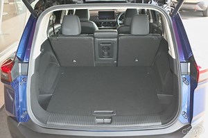 日産 エクストレイルのインテリア(内装)とラゲッジルーム(荷室)をチェック【プロ徹底解説】 | CARPRIME(カープライム)