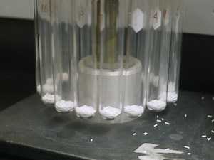 Video: Predicting Catalyst Extrudate Breakage Based on the Modulus of Rupture