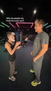 Hello daddy with @ryancastfaith #waardenburg #twin #whitehiar #whitepatches | Faizy Legend