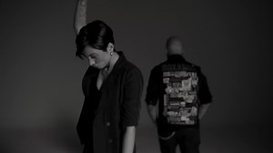 Rendez-vous demain pour mon nouveau single "J'étais pas fait pour le bonheur" avec Giordana Angi et à 18h pour le clip sur Youtube ! ❤😘 A cette occasion, retrouvez l'ensemble de ma discographie sur les plateformes de streaming et de téléchargement, dès ce soir minuit ! | Pascal Obispo