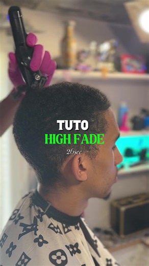 Tuto dégradé haut, pour tout type d’expérience, thecnique très simple à apprendre les frères #barber #tuto #highfade #fyp #viraltutorial