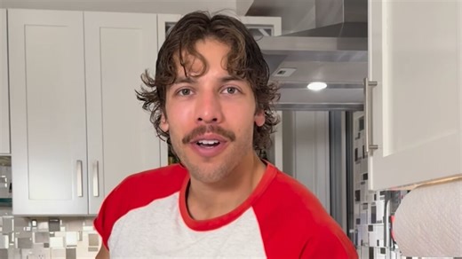 Arnold Schwarzenegger's son Joe Baena cooks to Luis Miguel before his bodybuilding debut