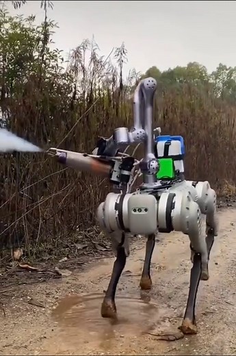 Artificial Intelligence + on Instagram: "Revolutionizing farming with the power of robotics 🌾🤖 | Discover how we're harnessing technology to cultivate sustainability and abundance in agriculture 🚜💡 | Join us on this groundbreaking journey of agricultural innovation! #AgriTech #RoboticsInFarming #SustainableAgriculture Learn about smart farming - https://buff.ly/3vZNclX #AI #ML #MachineLearning #Tech #Technology #Robots #Robotics #ArtificialIntelligence #AIEthics #TechNews #innovation #IoT #D