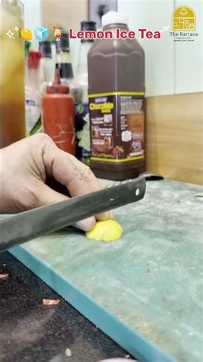 Fresh Lemon + Ice Tea = Perfect TasteThe Fortune Bhabhar#Lemonice Tea#SummerDrinks#Refreshing 🥛🥛🥛