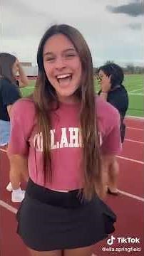 Southern Girls Announce What College They're Attending!! 😂 🎓📚📝