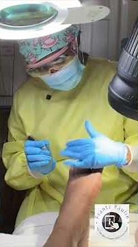 Formation Podologique: Licence et Soins Experts des Pieds!
