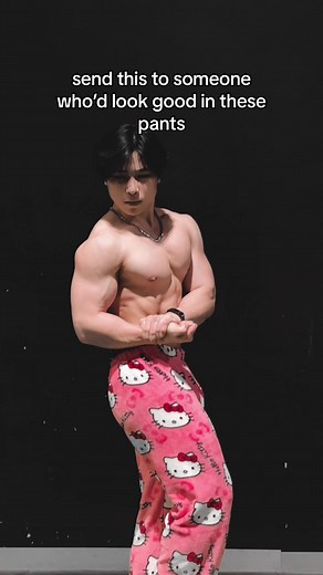 Muscular Hello Kitty Gym Meme and Bodybuilder Hello Kitty