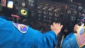Un avion dans l’oeil de l'ouragan Matthew