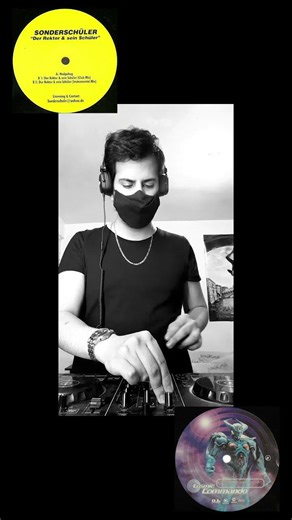 Sonderschüler x Cosmic Commando