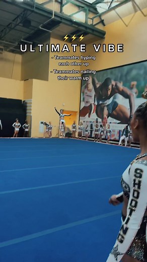 This is the kind of Team Culture we LOVE to see on the warm up floors… Hype each other up, let’s go! ⚡️♥️ #Cheer #AllStarCheer #AllStarCheerleader #HypeSquad #HaloSilverTeam