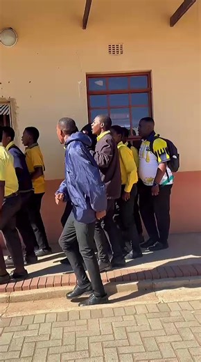 Creative Voice Effects for Young Teachers