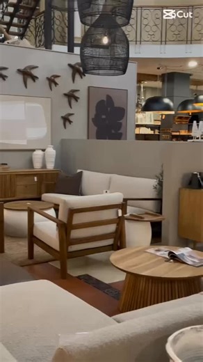 A little moment inside our Windhoek store ✨ Timeless pieces, thoughtful details. 📍Bougain Villa Centre Klein Windhoek, Sam Nujoma Drive | Habitat Home Decor